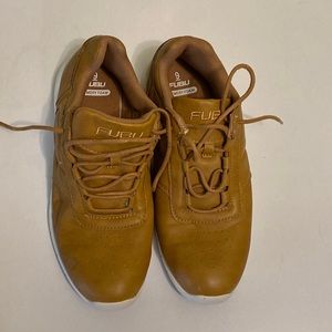 Mens Shoes CAMEL BROWN / RICH TAN FASHION SNEAKERS Faux Leather FUBU Size 9